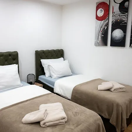 Prestige Apartment *